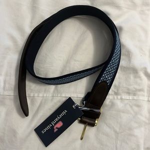 Vineyard Vines size 40 belt NWT